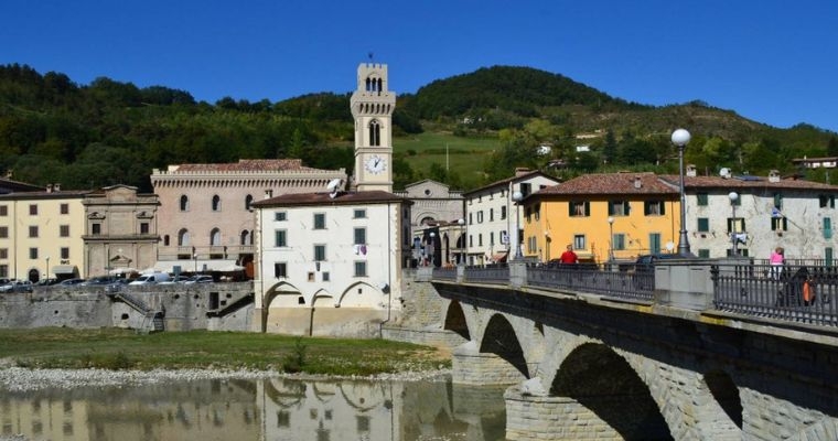 Fiera del Lunedi dell Angelo a Santa Sofia